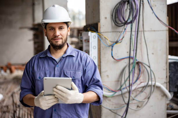 Best Emergency Electrical Repair  in Apollo Beach, FL